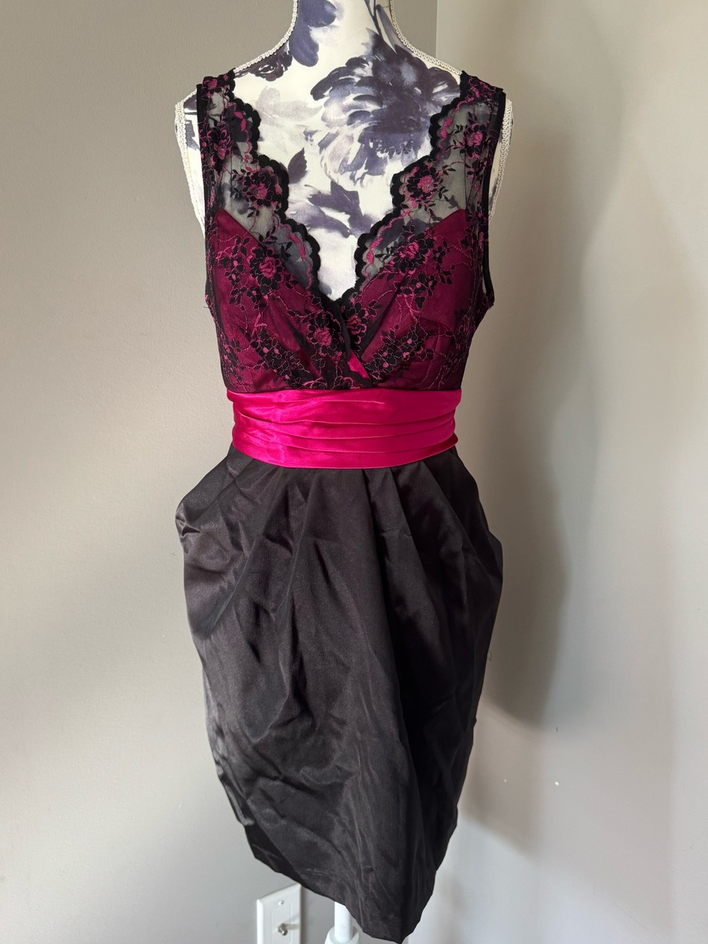 Y2K Windsor Lace Bodice Mini Dress with Hot Pink Sash With Pockets